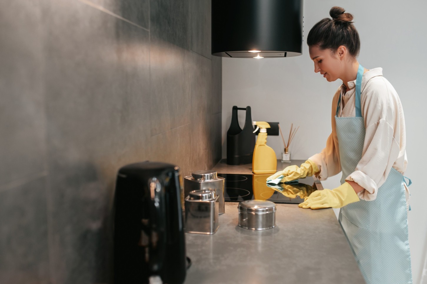 office pantry kitchen cleaning in london
